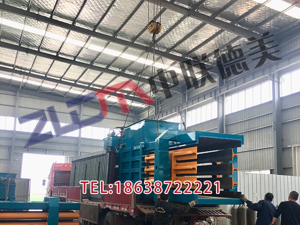 遼寧那里有廢紙打包機(jī)工作