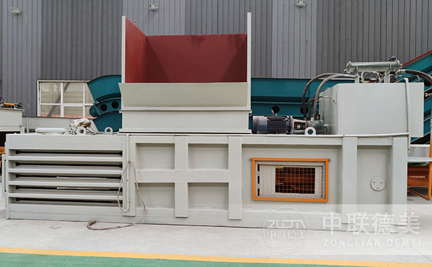 紙箱打包機(jī)